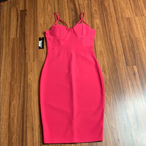 Summer Bodycon Dress - Picture 2 of 7